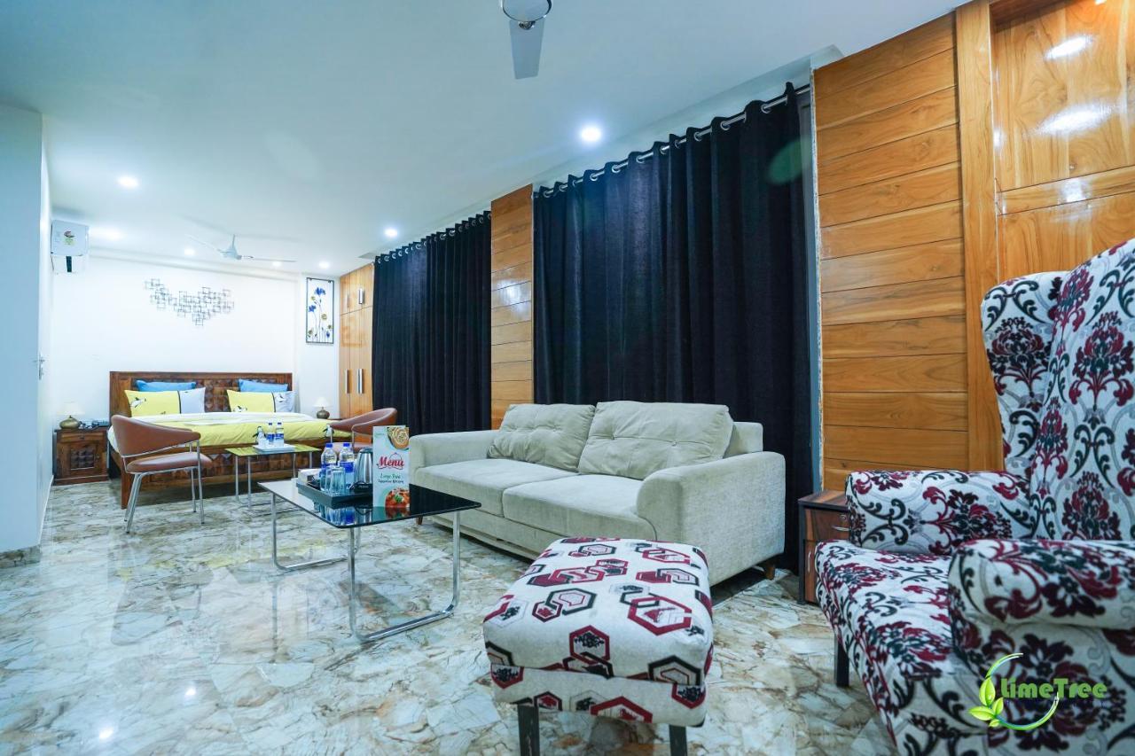 Lime Tree Hotel Near 32Nd Avenue Sector 29 グルガウン エクステリア 写真